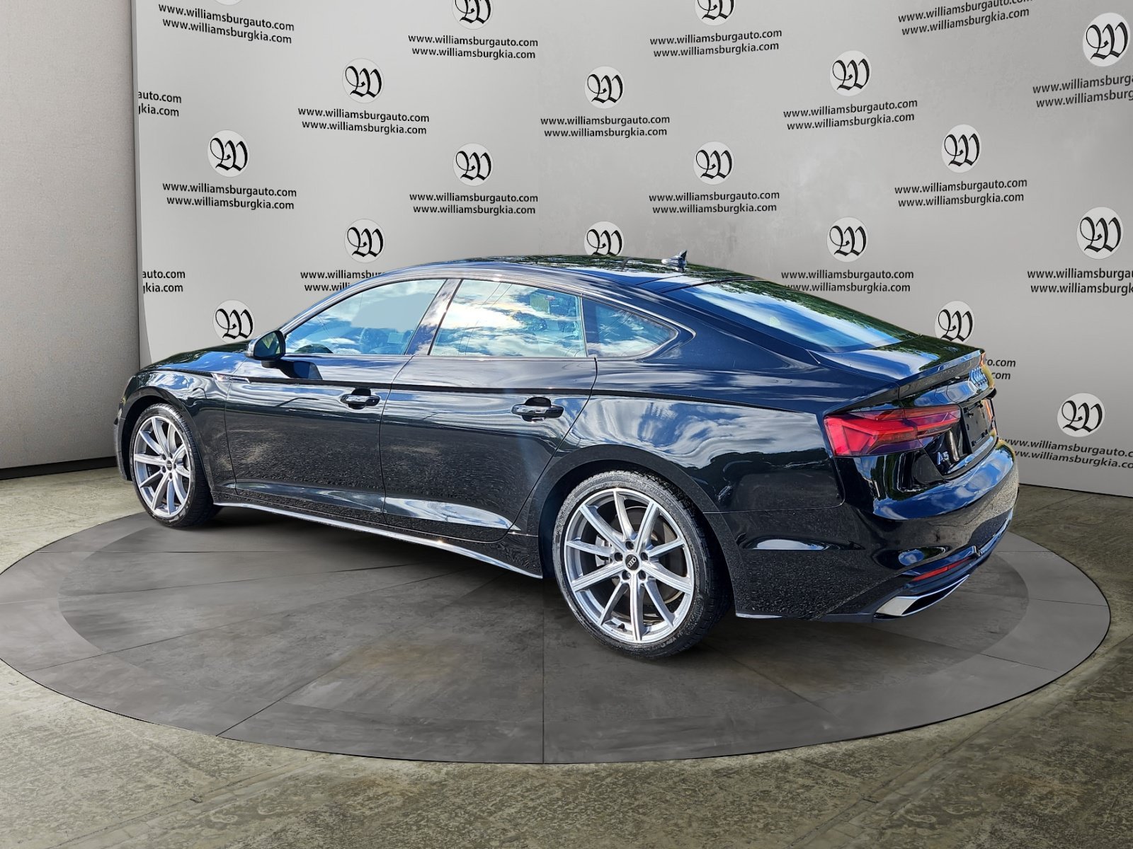 Used 2025 Audi A5 2.0T Premium AWD/4WD image 3