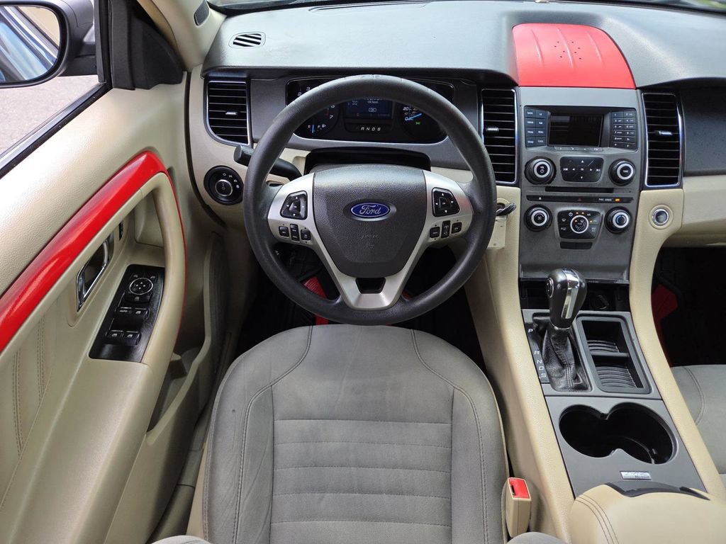 Used 2014 Ford Taurus SE FWD image 18