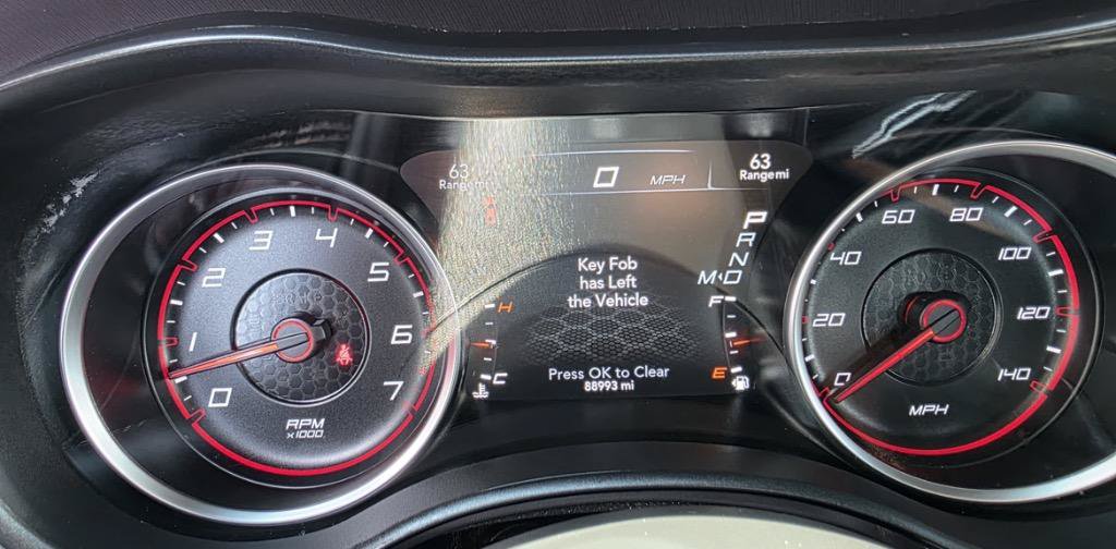 Used 2020 Dodge Charger SXT RWD image 15