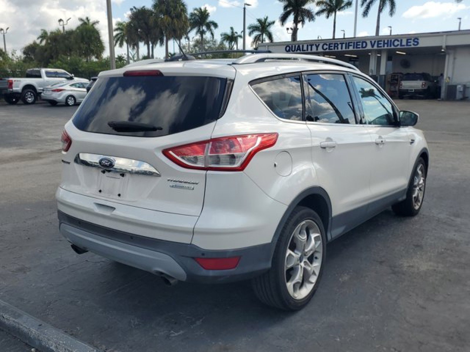 Used 2014 Ford Escape Titanium w/ Equipment Group 401A image 8