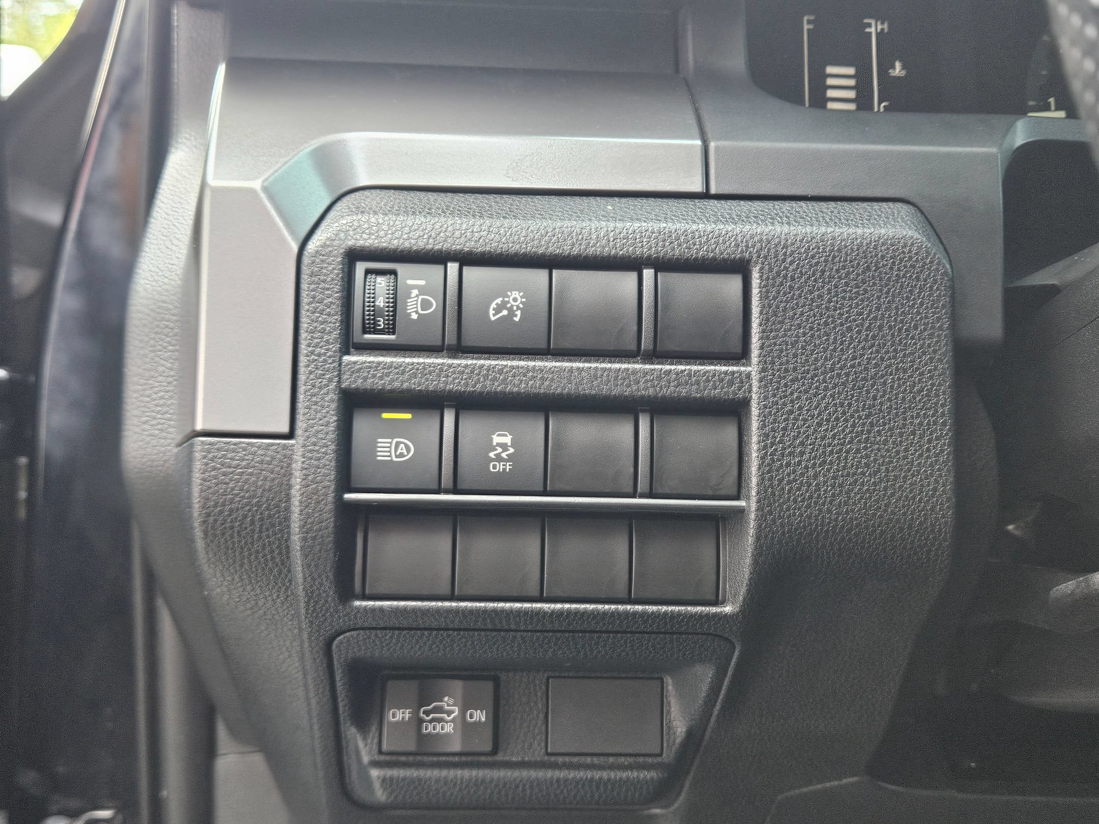 Used 2024 Toyota Tacoma SR5 RWD image 20