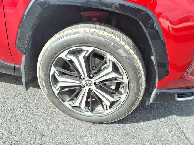 Used 2022 Toyota RAV4 XSE w/ Weather Package image 8