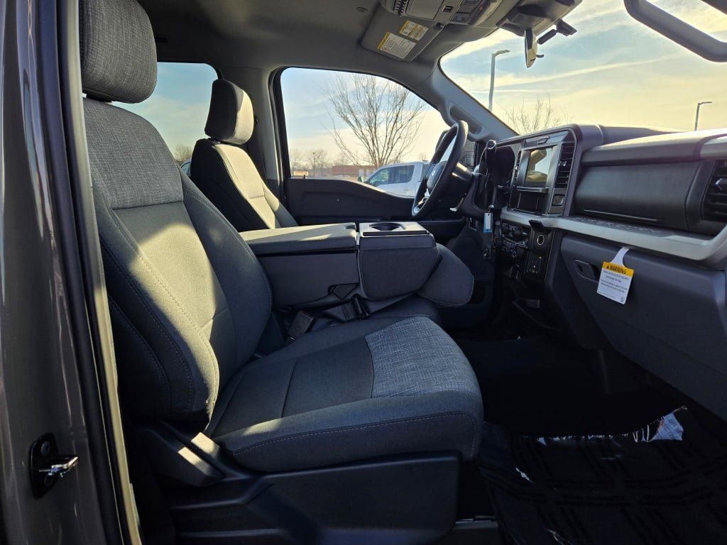 New 2026 Ford F250 XLT w/ Snow Plow Prep Package image 7