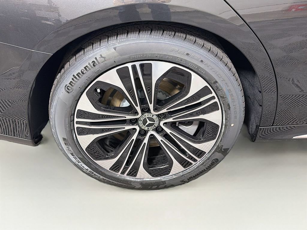 New 2026 Mercedes-Benz E 450 4MATIC Sedan image 35