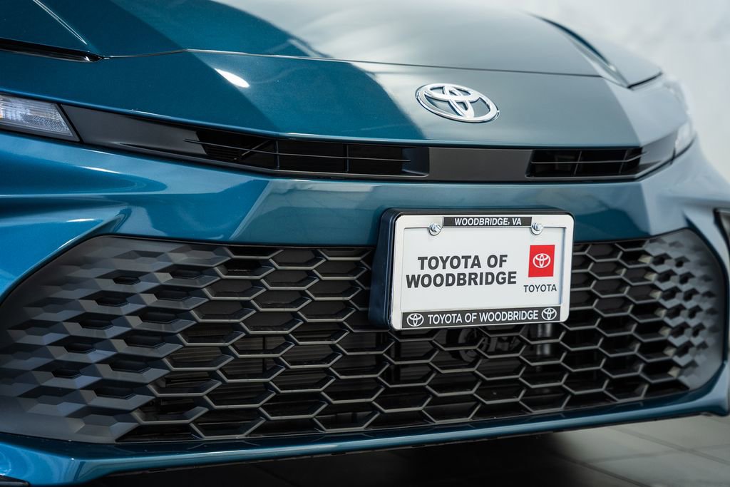 New 2026 Toyota Camry SE image 10