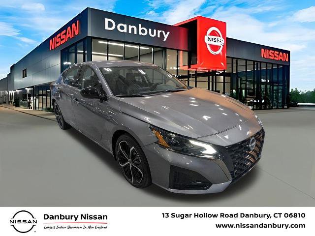 Certified 2024 Nissan Altima 2.5 SR FWD image 1