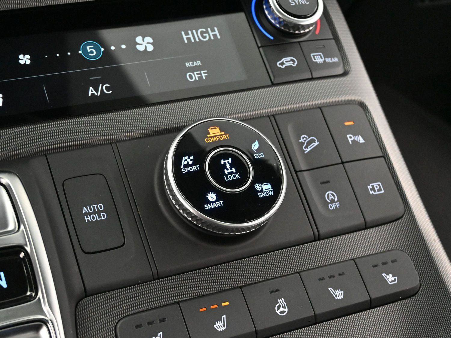 Used 2025 Hyundai Palisade Calligraphy image 23