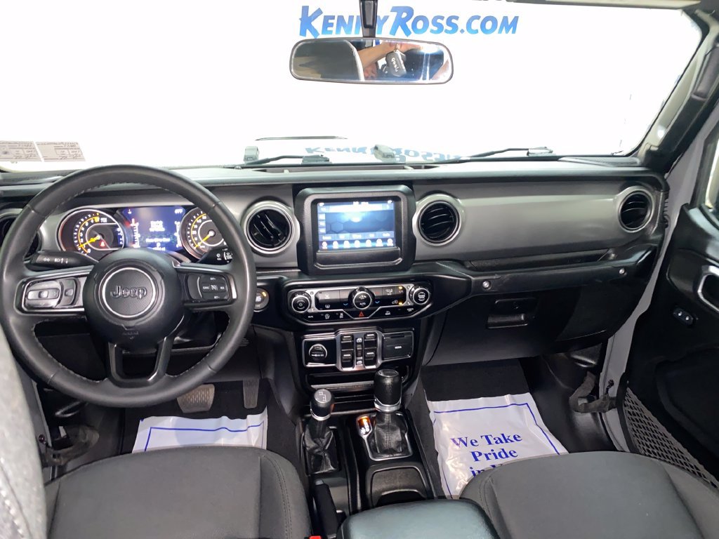 Used 2023 Jeep Gladiator Sport AWD/4WD image 25