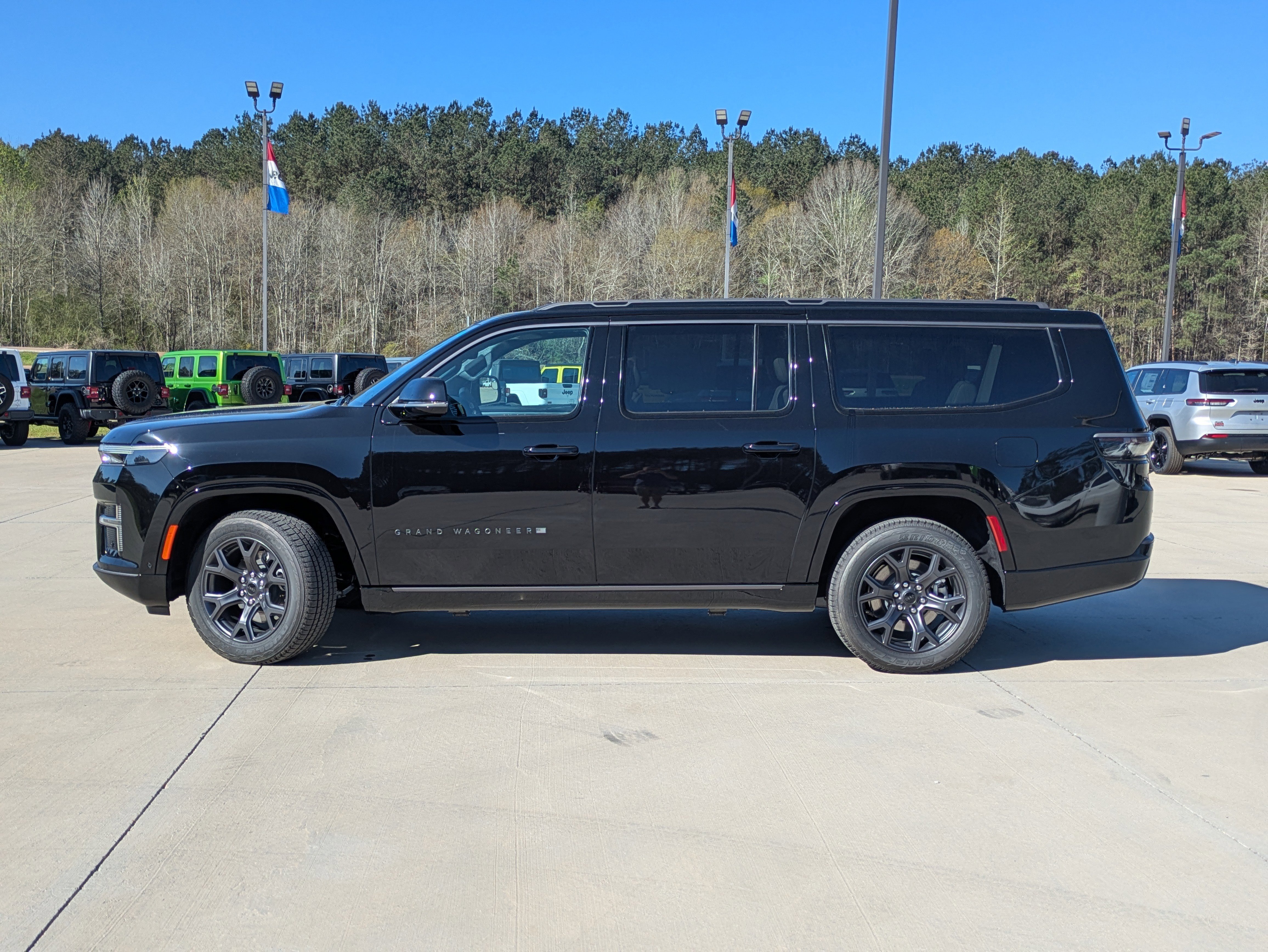 New 2026 Jeep Grand Wagoneer L Limited image 2