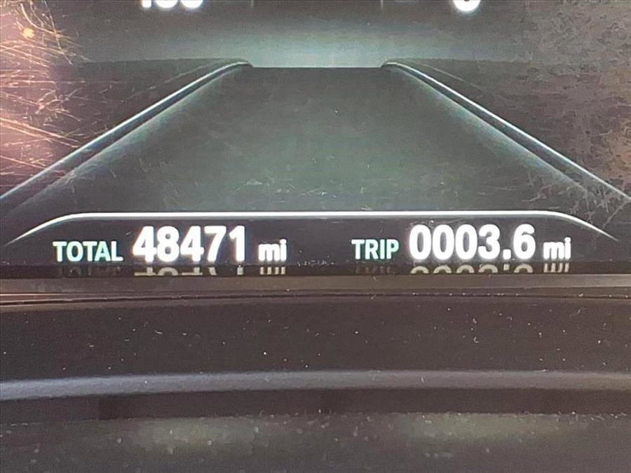 Used 2019 BMW 540i xDrive image 24