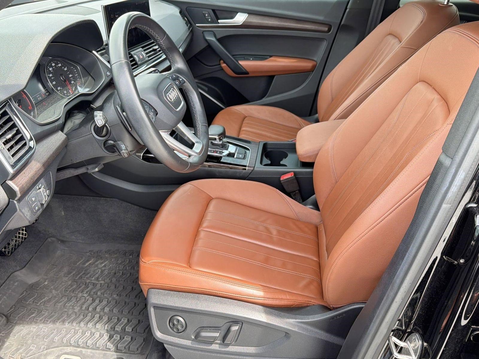 Certified 2023 Audi Q5 2.0T Premium w/ Convenience Package image 5