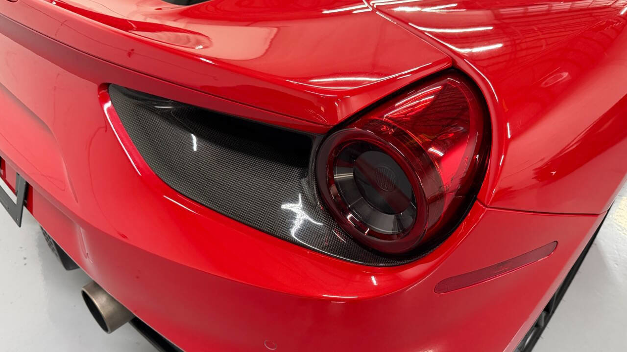 Used 2016 Ferrari 488 GTB image 12