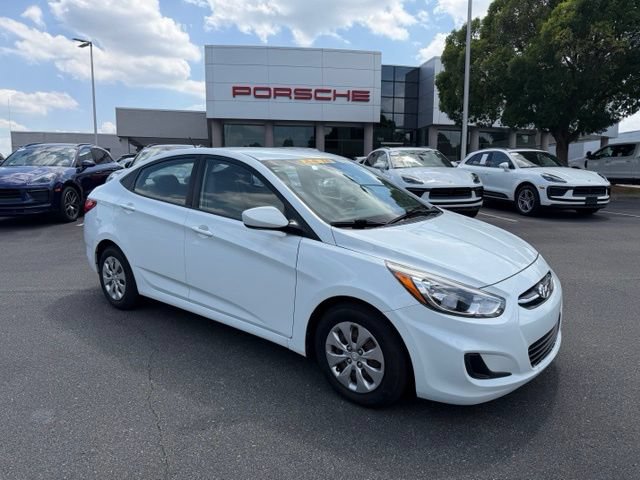 Used 2016 Hyundai Accent SE FWD video 1