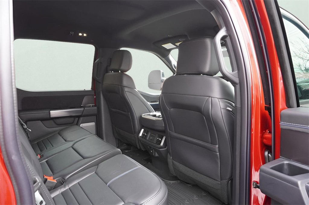 Used 2025 Ford F150 Platinum w/ FX4 Off-Road Package image 13