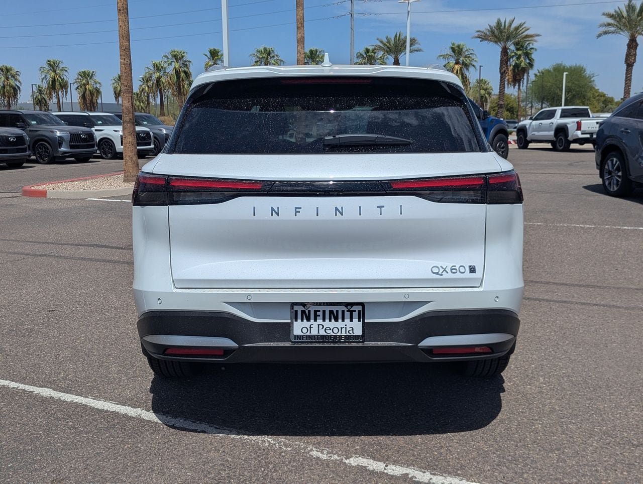 New 2027 INFINITI QX60 Luxe w/ Cargo Package AWD/4WD image 4