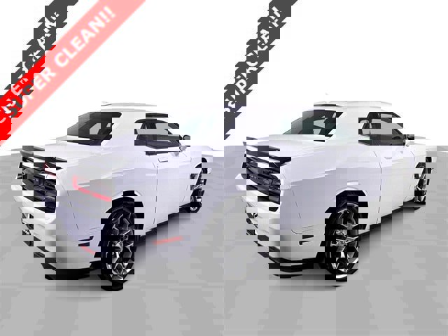 Used 2023 Dodge Challenger GT image 8