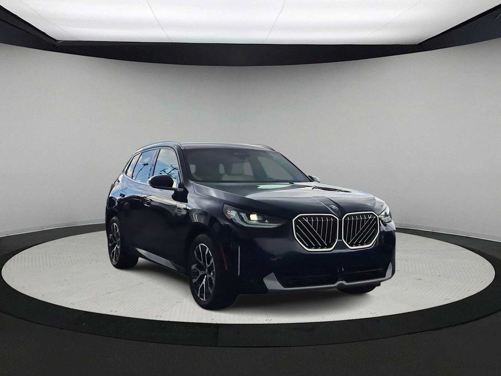 Used 2026 BMW X3 xDrive30i AWD/4WD image 2