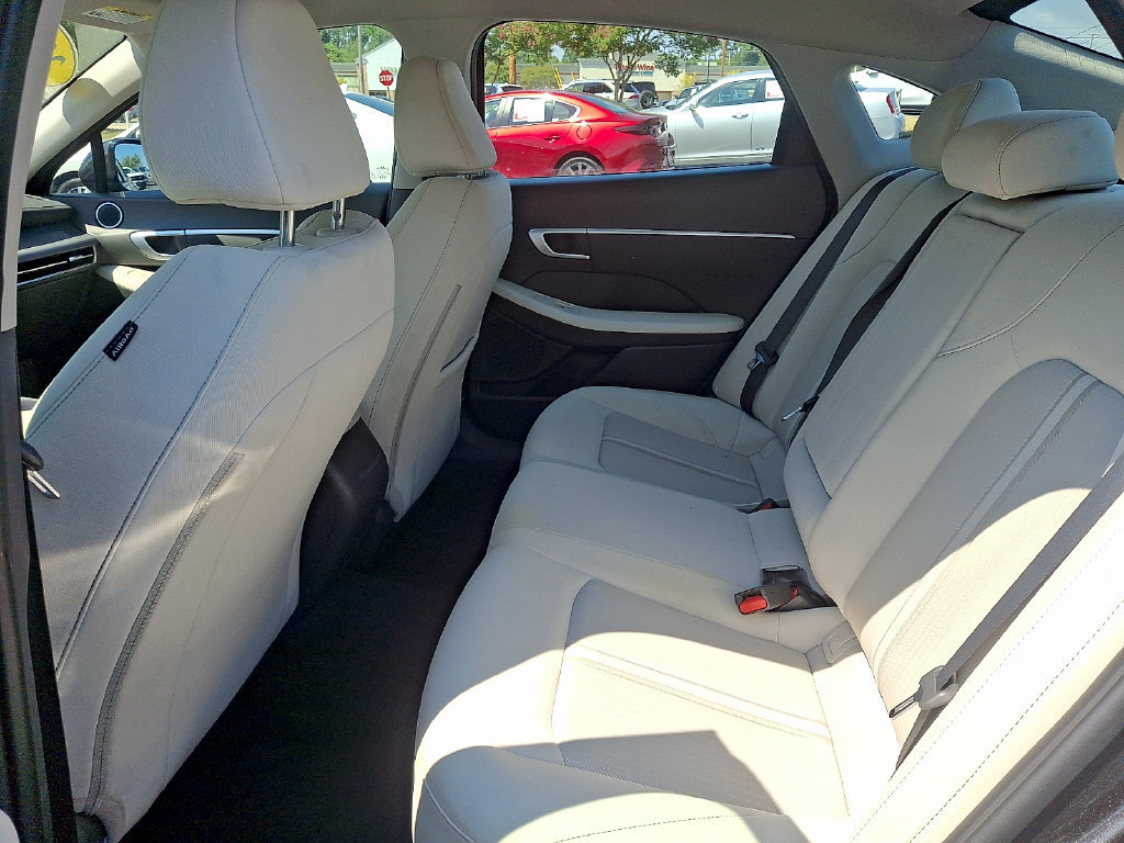 Used 2025 Hyundai Sonata SEL FWD image 10