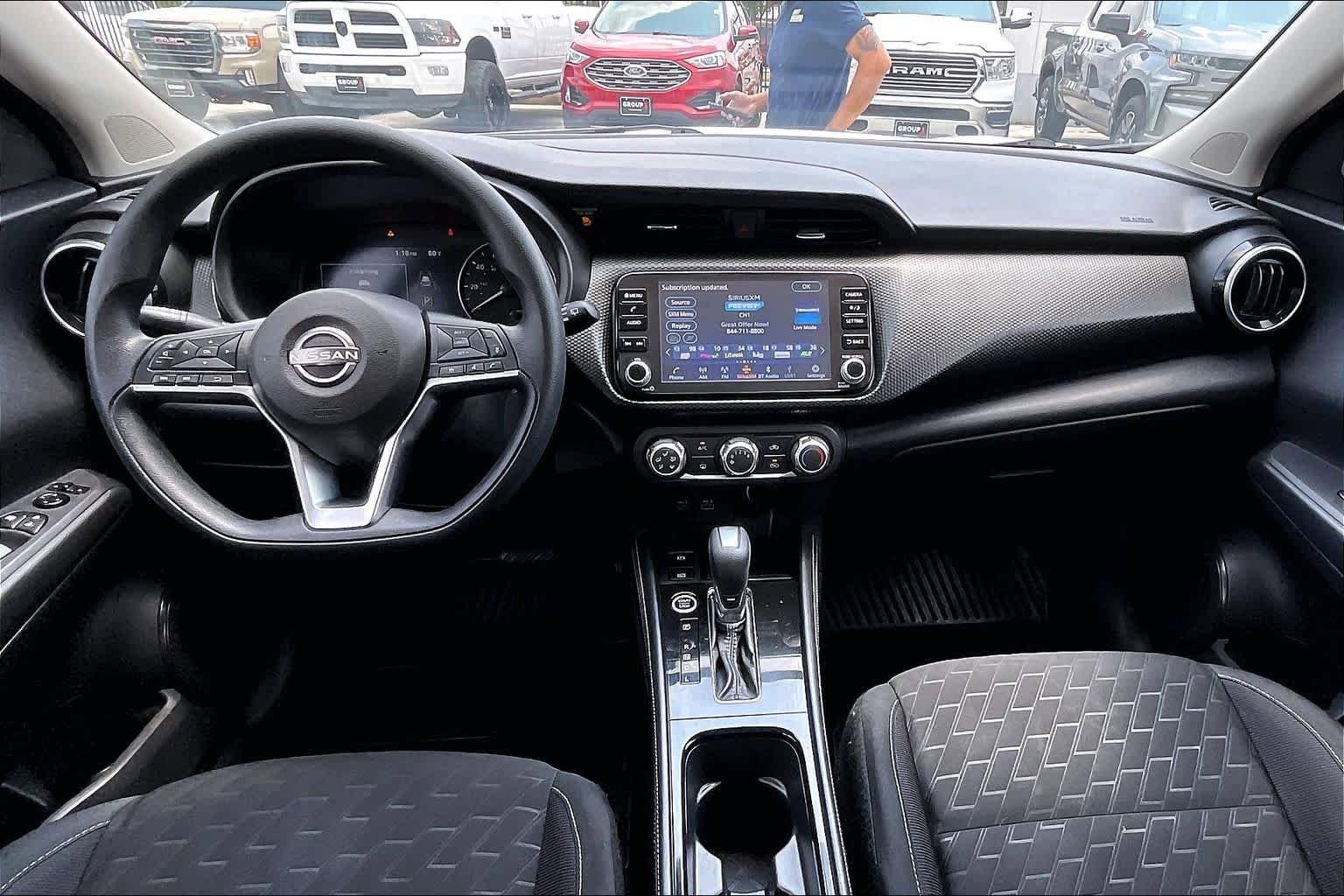Used 2023 Nissan Kicks SV FWD image 14
