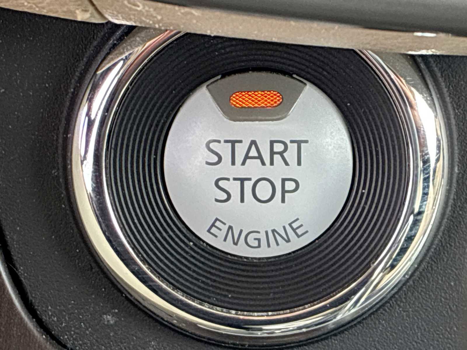 Used 2020 Nissan Murano Platinum image 17