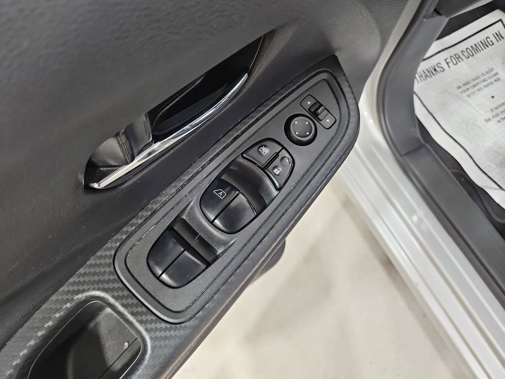 Certified 2020 Nissan Versa SV image 13