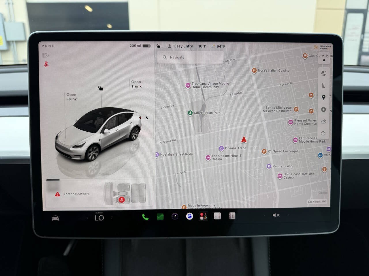 Used 2023 Tesla Model Y Long Range AWD/4WD image 12