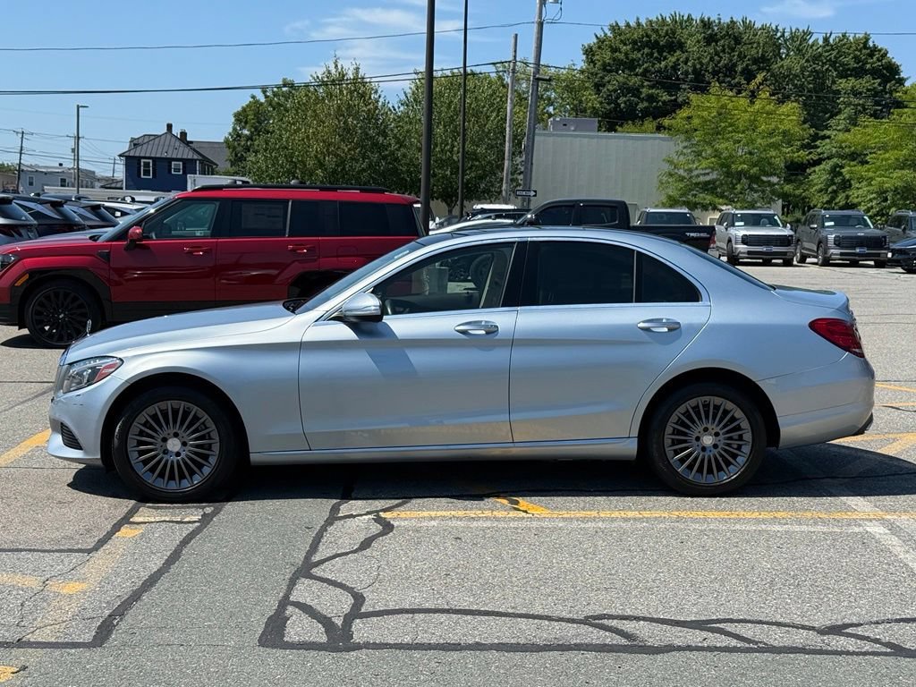 Used 2015 Mercedes-Benz C 300 4MATIC Sedan image 2