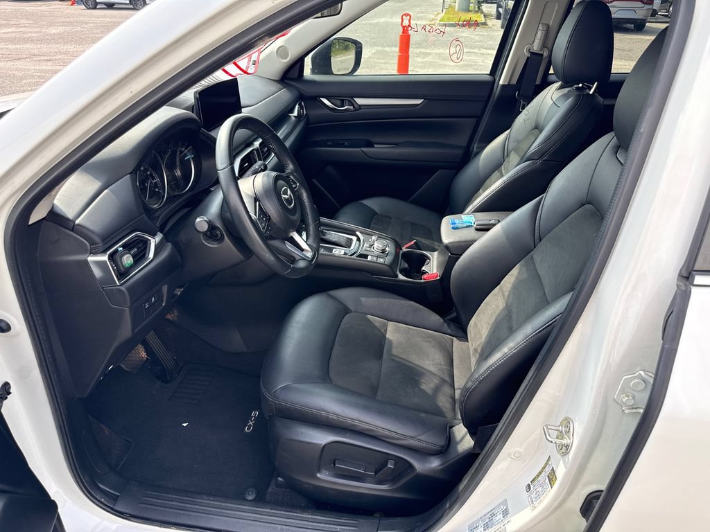 Used 2021 MAZDA CX-5 Touring FWD image 10