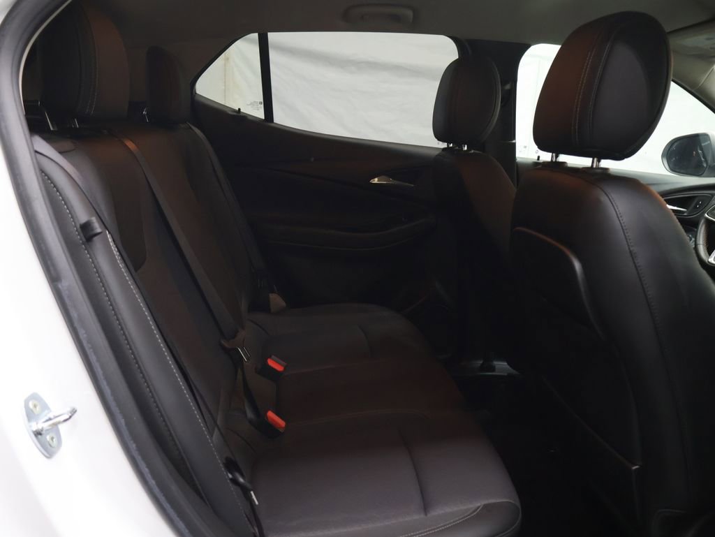 Used 2022 Buick Encore GX Preferred w/ Cold Weather Comfort Package FWD image 13