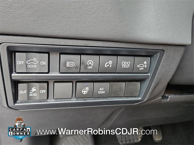 Used 2024 Toyota Tundra Platinum image 29