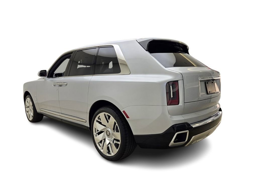 New 2026 Rolls-Royce Cullinan image 11