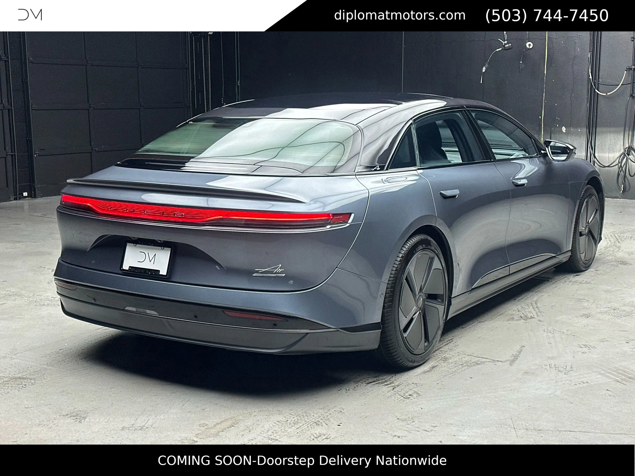 Used 2024 Lucid Air Touring image 6