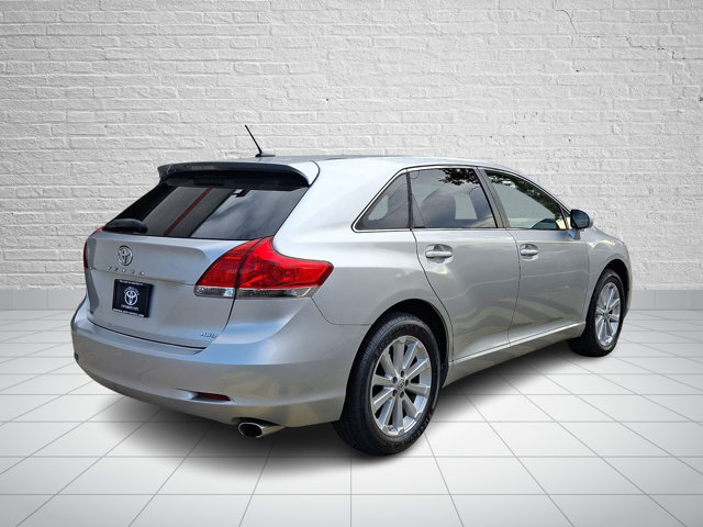 Used 2010 Toyota Venza AWD image 6