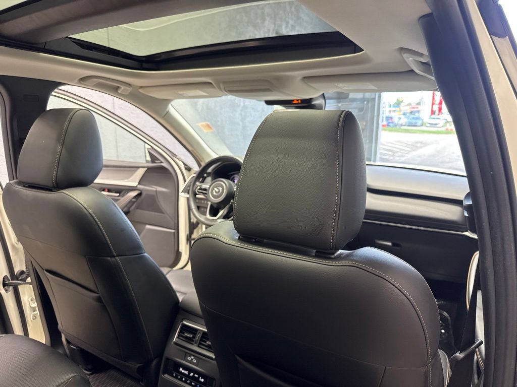 Used 2024 MAZDA CX-90 Plug-In Hybrid w/ Premium Pkg AWD/4WD image 34