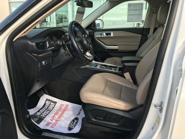 Certified 2021 Ford Explorer Limited w/ Hybrid Equipment Group 310A image 6