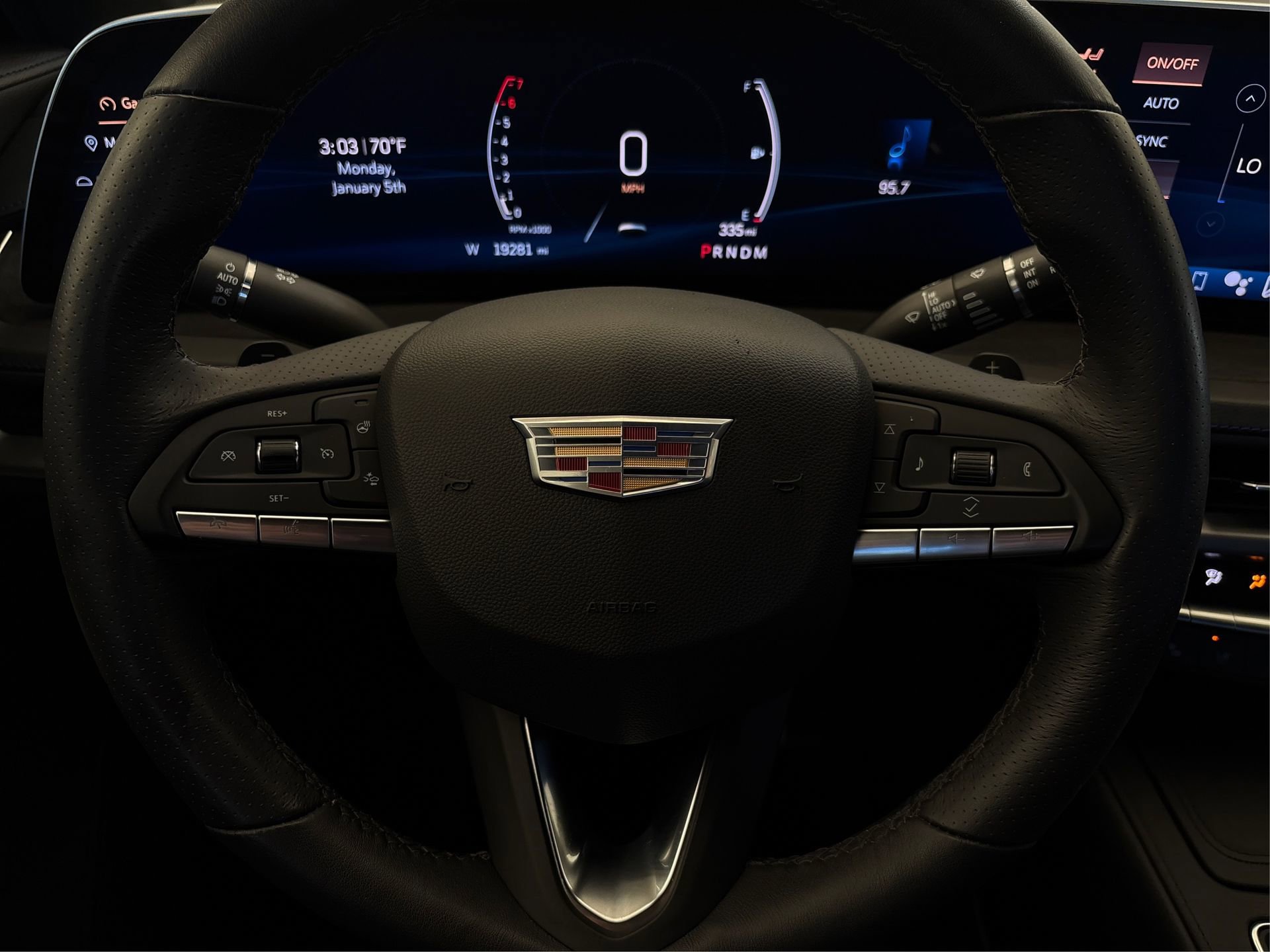 Certified 2024 Cadillac XT4 Sport image 21