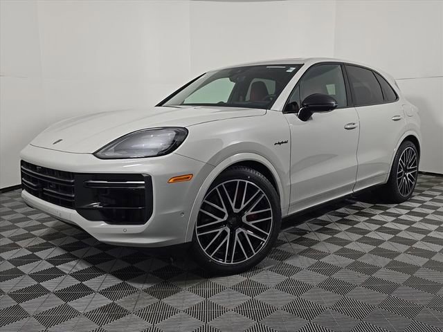 New 2026 Porsche Cayenne Turbo image 1