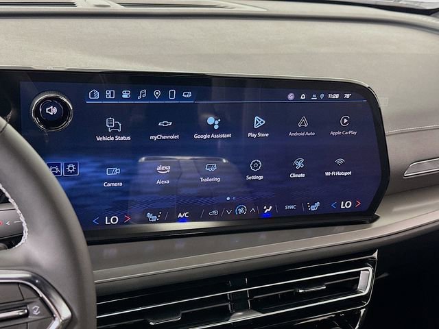 New 2025 Chevrolet Traverse LT FWD image 17