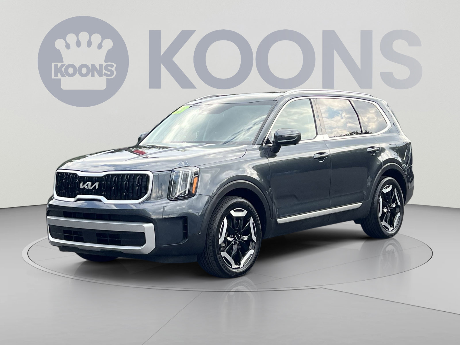 Used 2023 Kia Telluride EX AWD/4WD image 4
