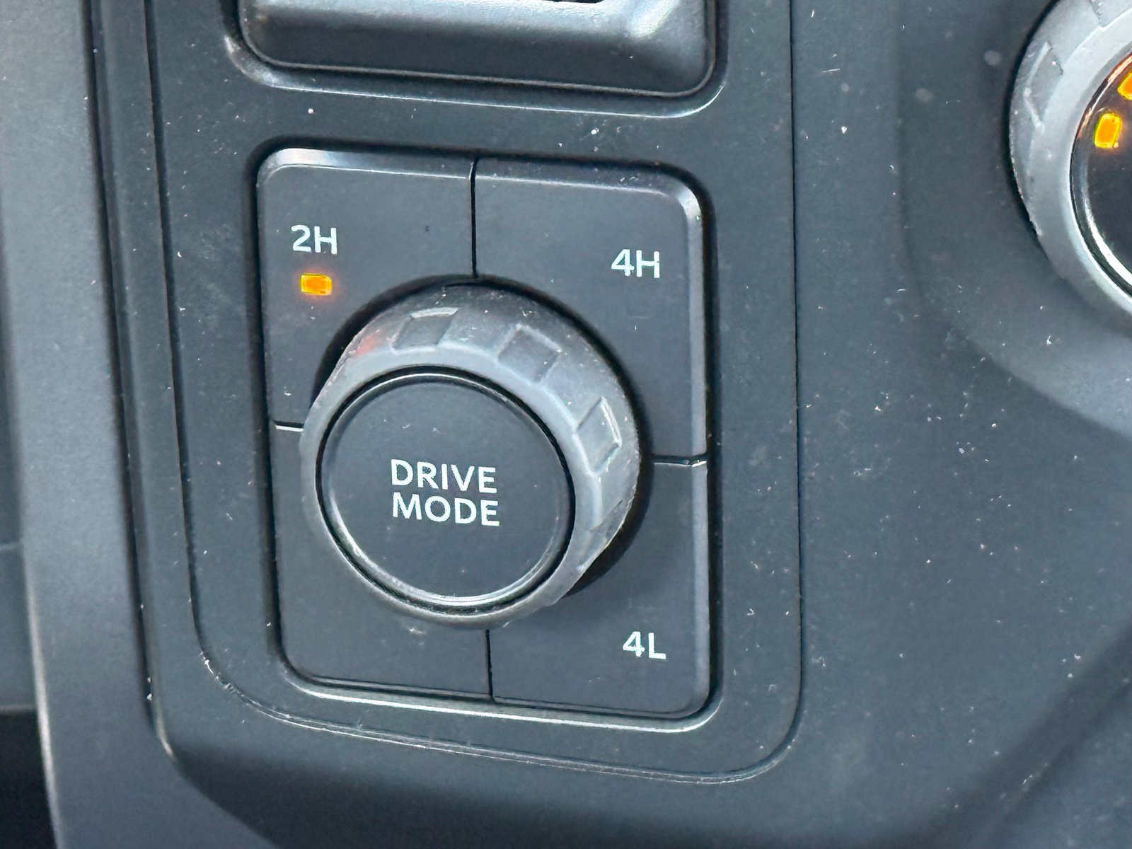 Used 2023 Ford F150 XLT AWD/4WD image 23