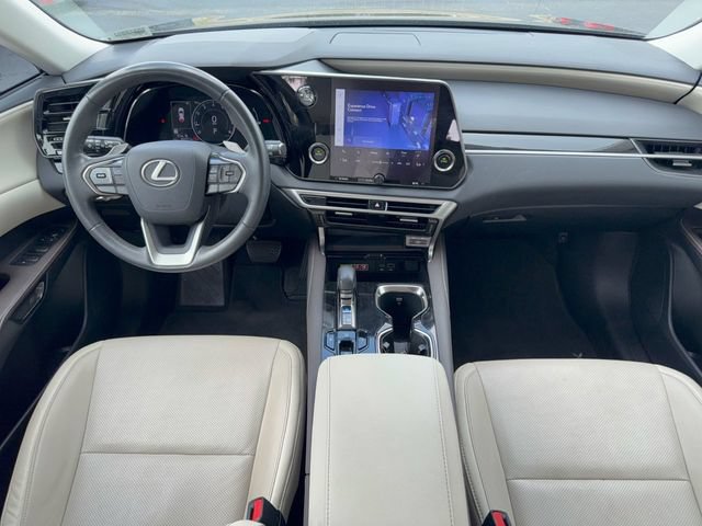 Used 2024 Lexus RX 350 FWD w/ Technology Package image 28