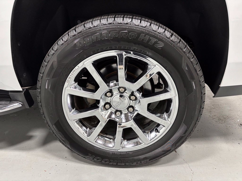 Used 2019 GMC Yukon Denali w/ Open Road Package AWD/4WD image 69