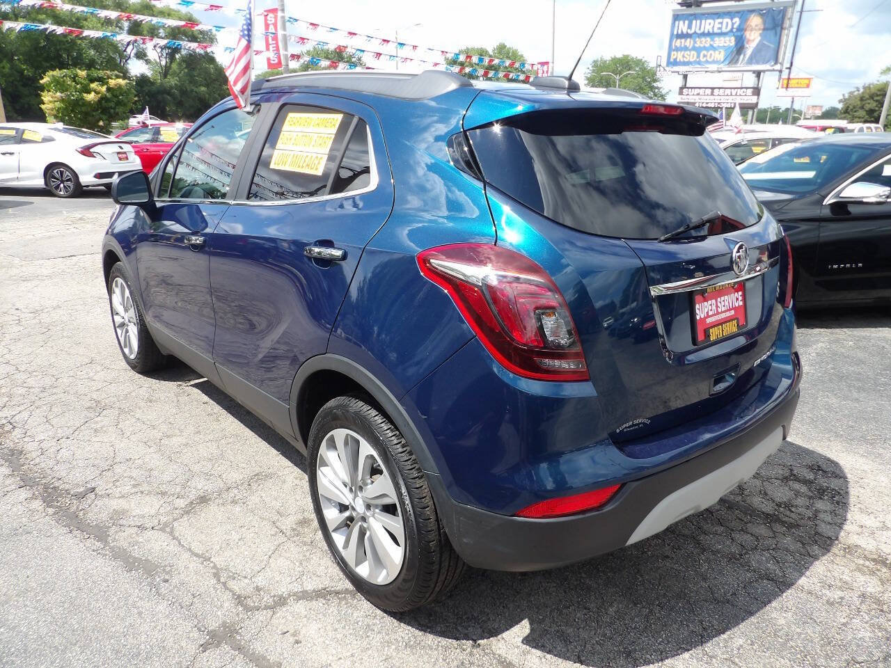 Used 2020 Buick Encore Preferred FWD image 2
