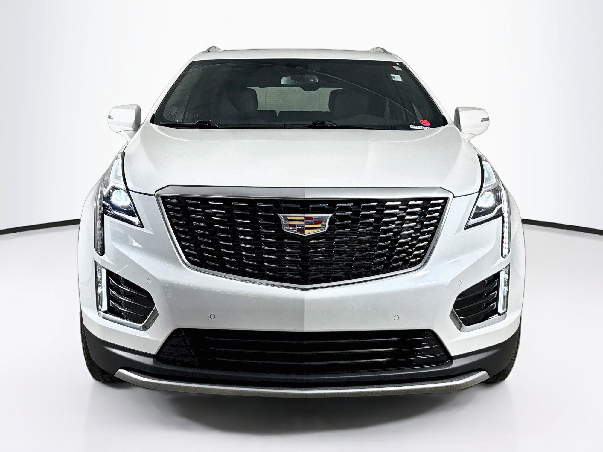 Used 2024 Cadillac XT5 Premium Luxury FWD image 3