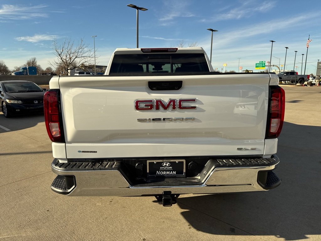 Used 2024 GMC Sierra 1500 SLE image 5