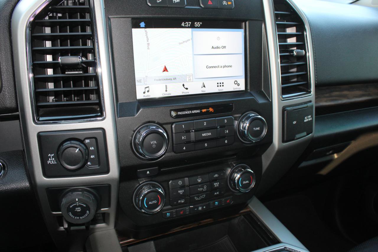 Used 2018 Ford F150 Lariat image 28