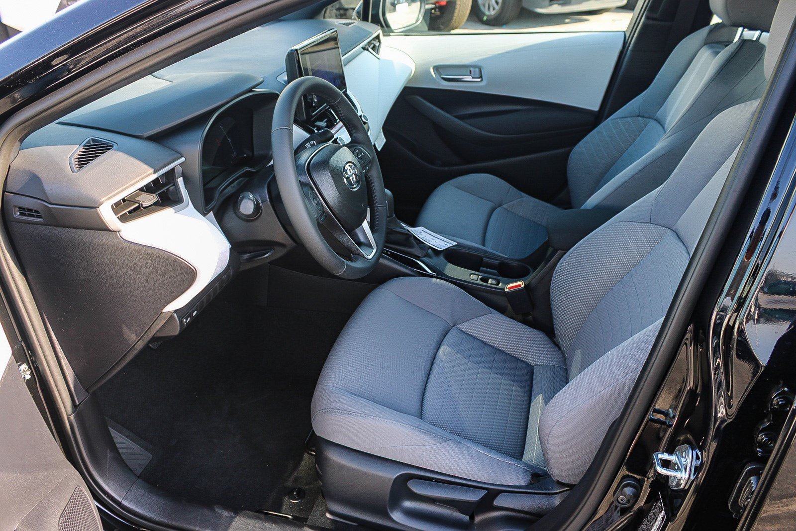 New 2026 Toyota Corolla SE FWD image 20