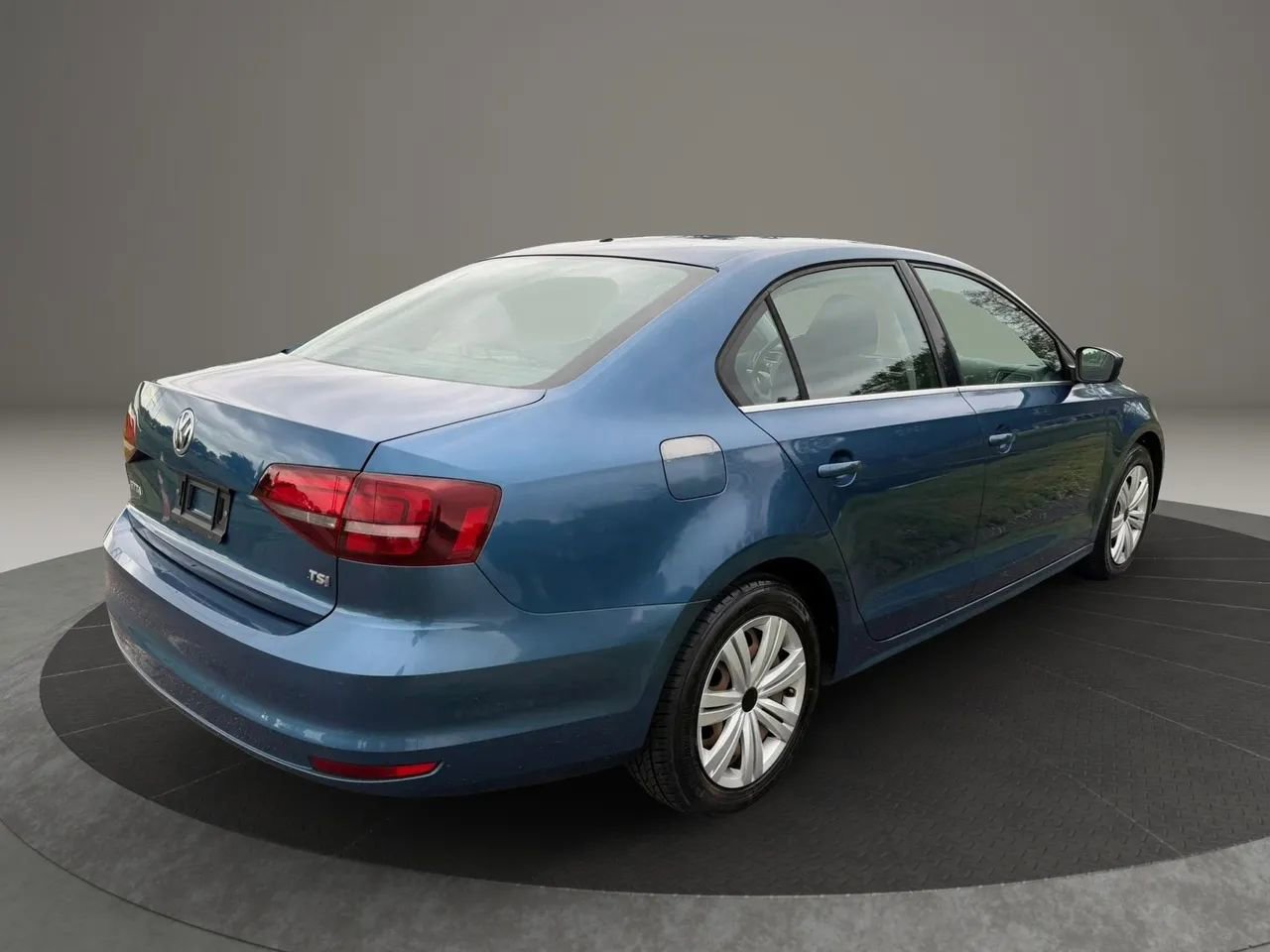 Used 2017 Volkswagen Jetta S FWD image 6