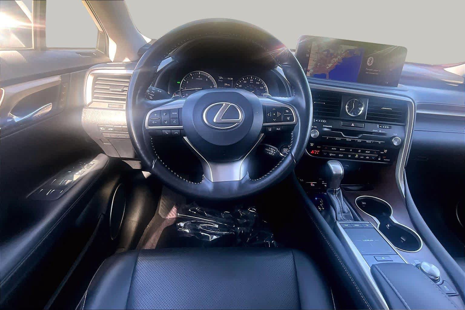 Used 2020 Lexus RX 350L Premium w/ Premium Package AWD/4WD image 6