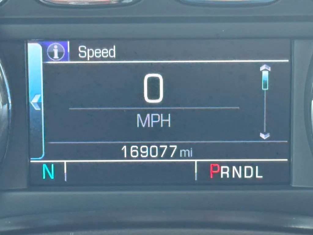 Used 2019 Chevrolet Suburban LT AWD/4WD image 20